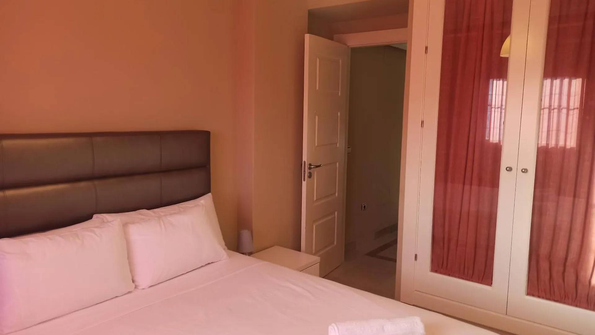 Calabajio Goleta Almunecar Con Parking Spain